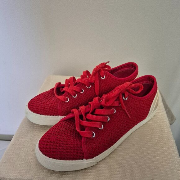 Fashion Sneakers - Picture 1 of 7